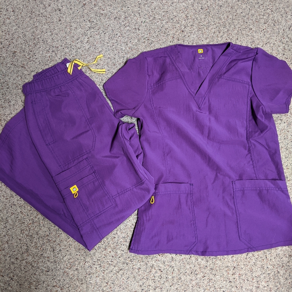 Scrub Set